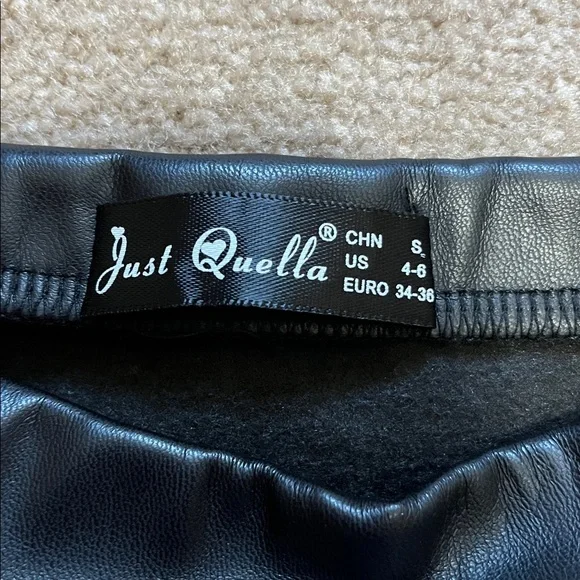 Just Quella Black Mini Skirt 4-6 PU - Picture 2 of 5